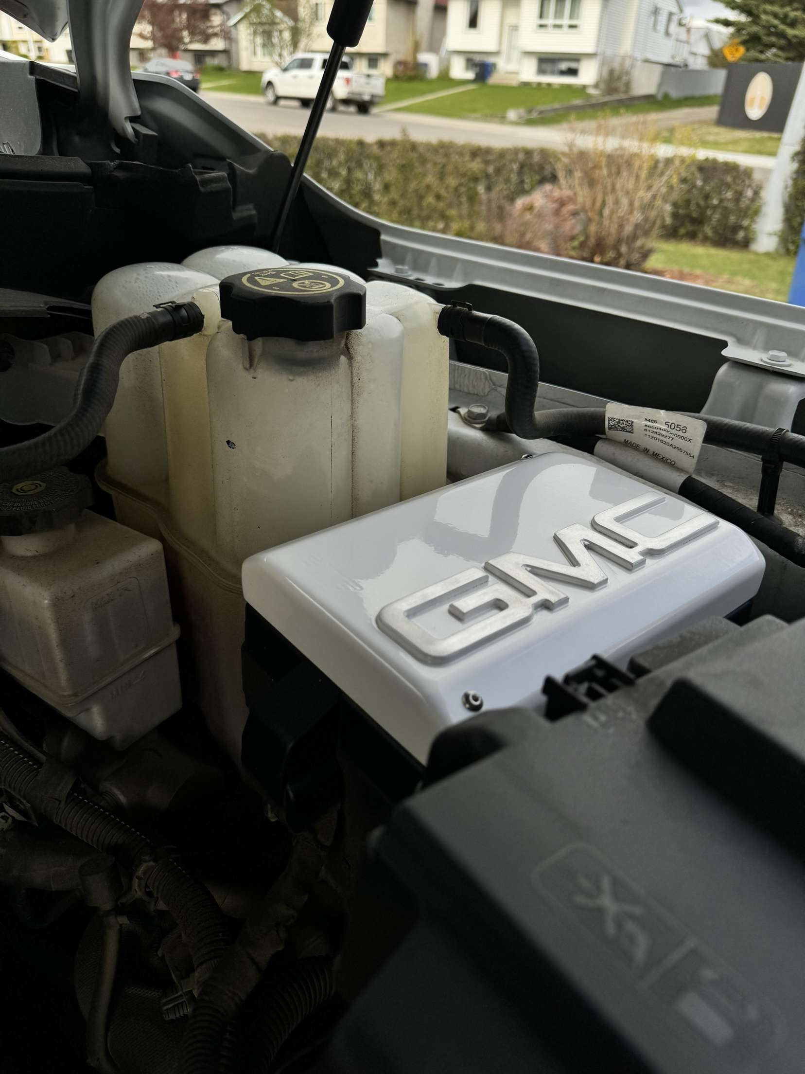 2020-2025 GM Fuse Box Cover