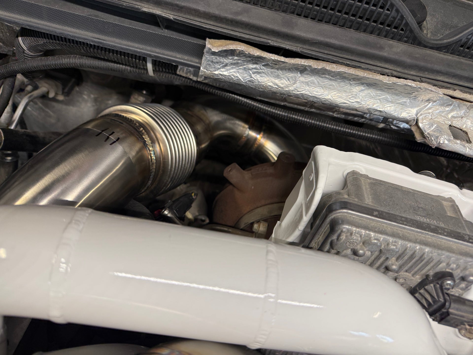 2017-2019 L5P Duramax S400/stock Compound Turbo Kit