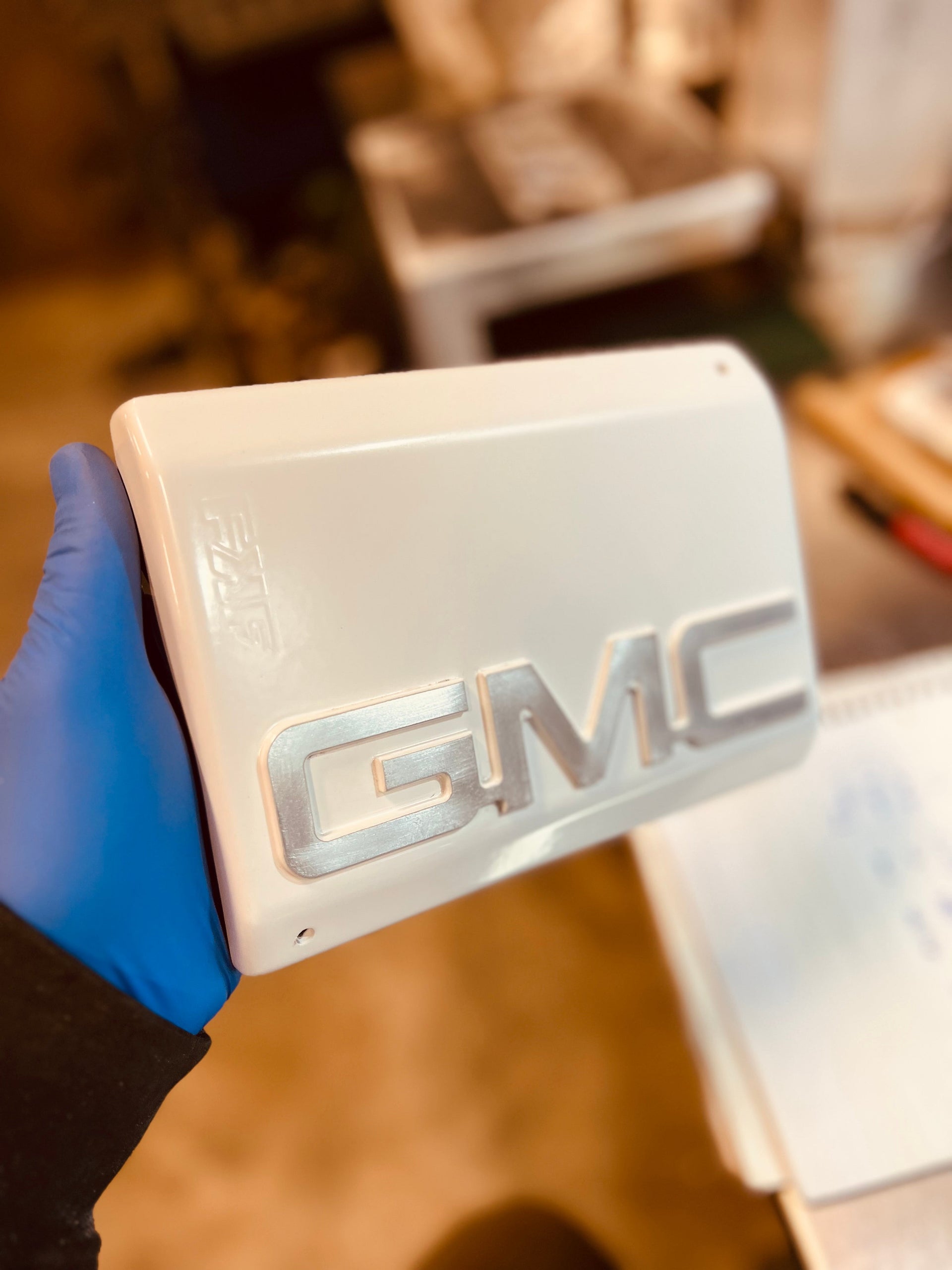 2020-2025 GM Fuse Box Cover