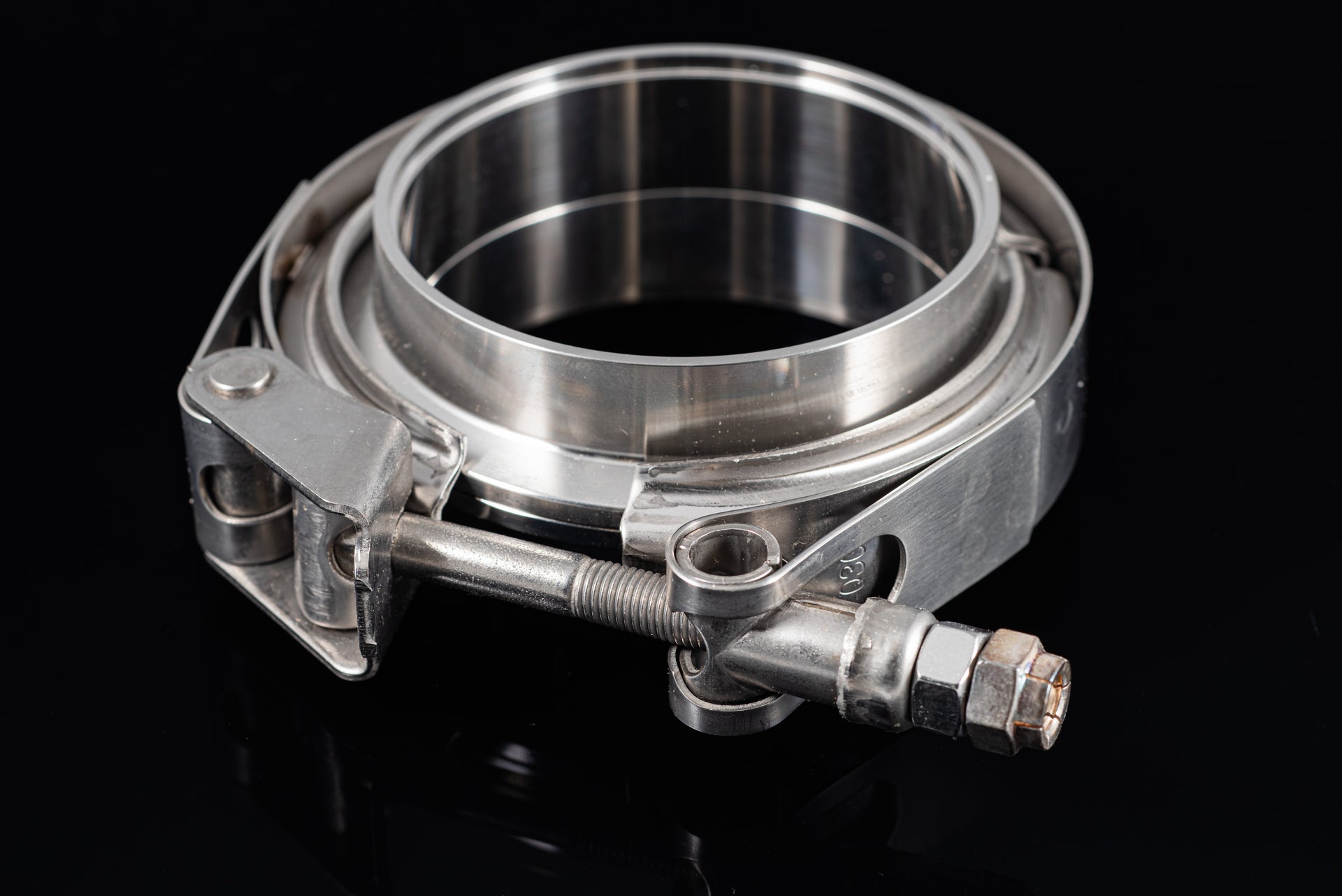 3.5" Stainless Steel V-Band Flange Assembly with Clamp - Black Sheep Industries Inc.